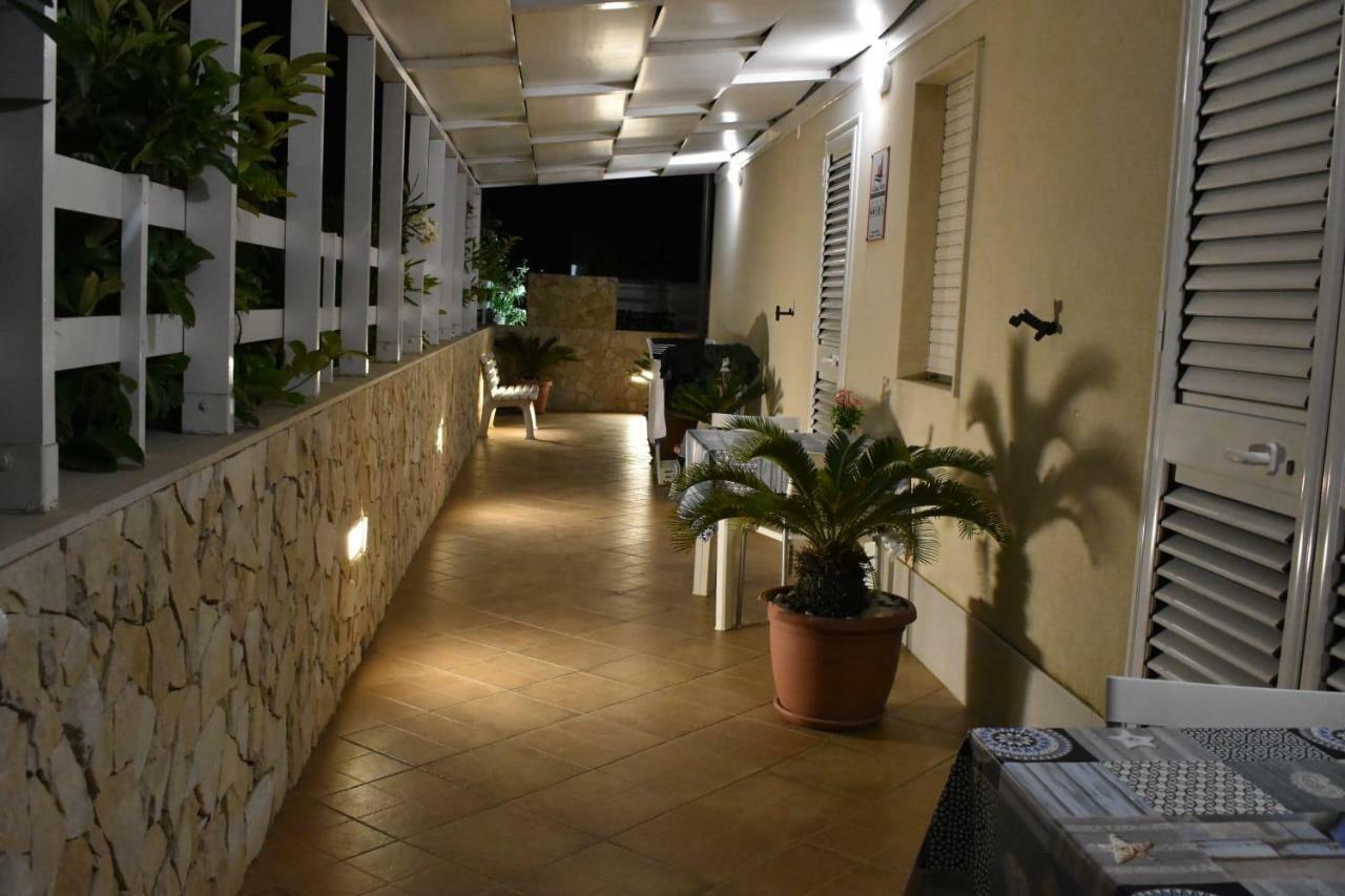 A Casa Di Vera Punta Secca Exterior foto